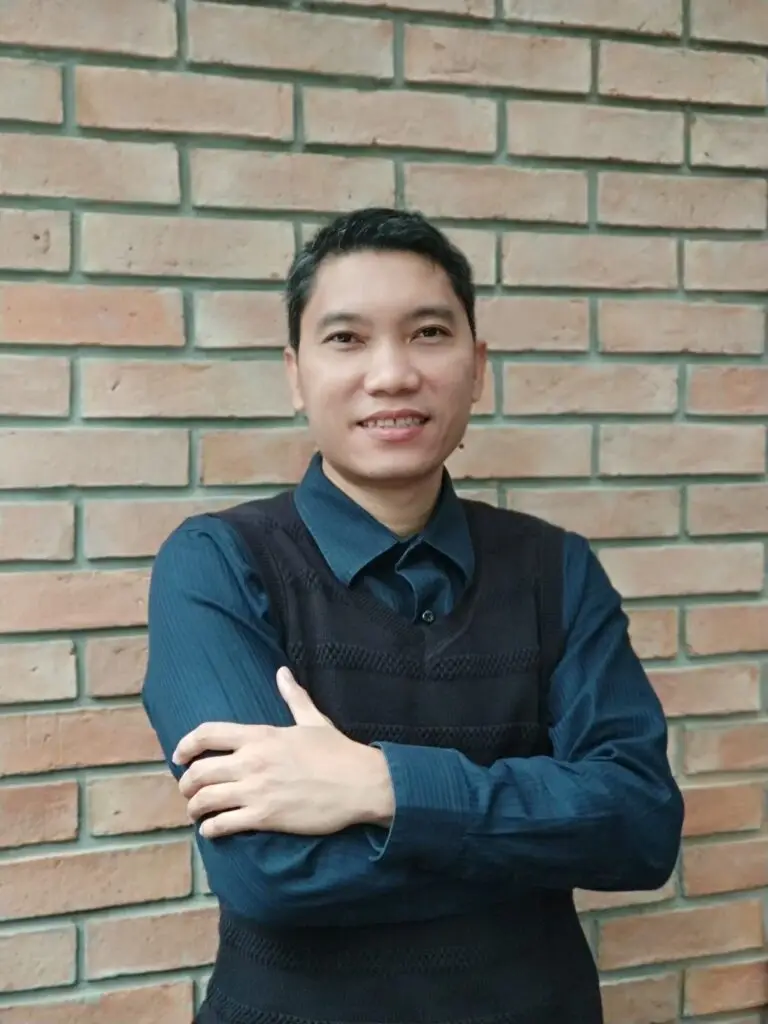 เอกรรักษ์ ปารมวงค์ เทรนเนอร์ที่ปรึกษา ผู้ปฏิบัติ nlp